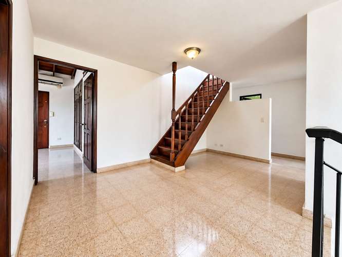 ALQUILER CASA EL DORADO AMOBLADA 700M2 ZONA TRANQUILA CV - Imagen 12
