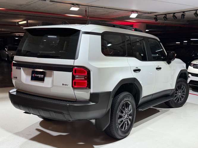 TOYOTA LAND CRUISER PRADO HEV 2026