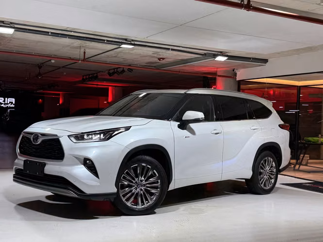 TOYOTA HIGHLANDER HEV 2025 - Imagen 2