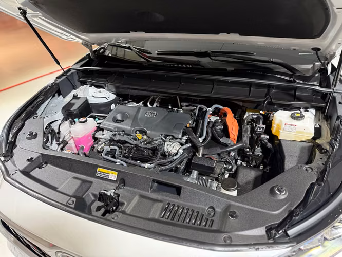 TOYOTA HIGHLANDER HEV 2025 - Imagen 17