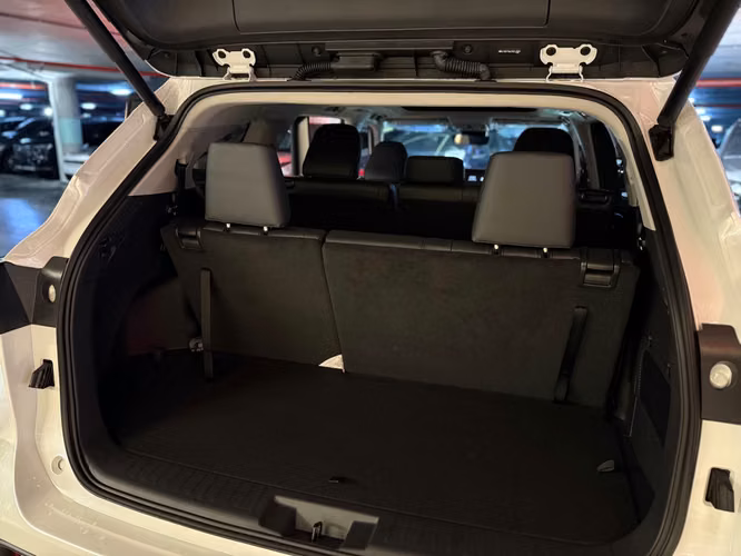 TOYOTA HIGHLANDER HEV 2025 - Imagen 16