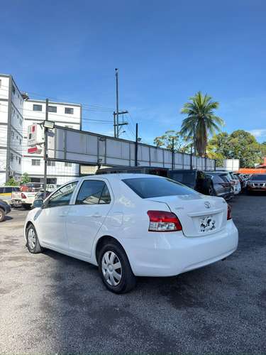 TOYOTA YARIS 2007