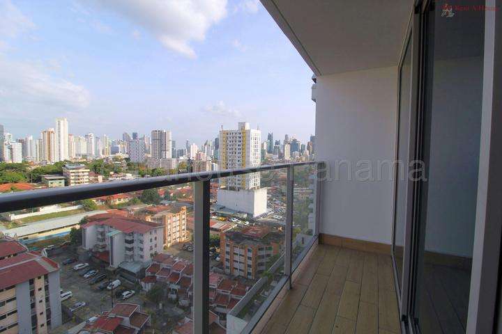 Se alquila apartamento en Carrasquilla GCEA27-2612