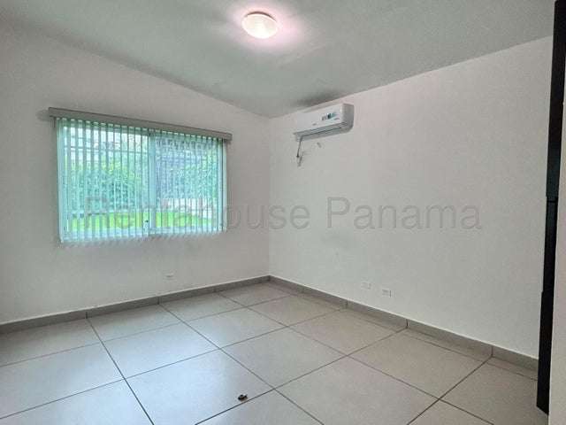 Se alquila casa en Club de Golf Kc - Imagen 8