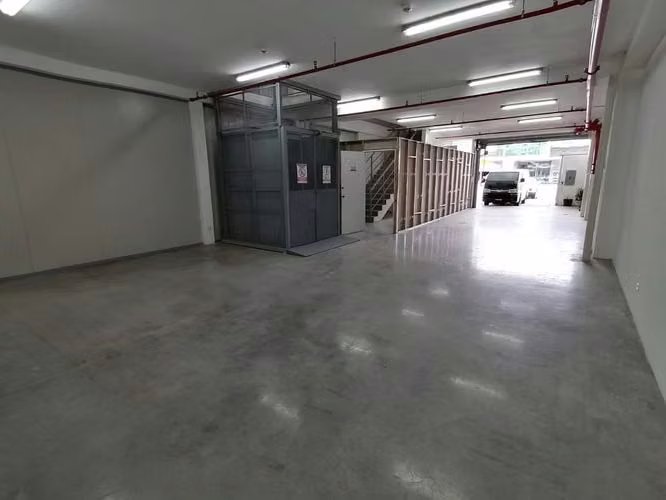 Alquiler Galera con Oficina Panamá Viejo 304m2 - Imagen 6