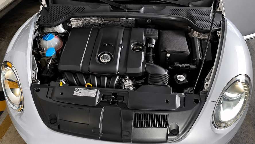 Volkswagen Beetle 2015 EXCELENTE ESTADO  - Imagen 7