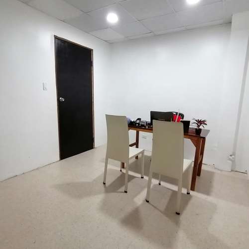 OFICINA 14.44 M² · SALA DE ESPERA COMPARTIDA · PLAZA PAITILLA 48C - Imagen 1