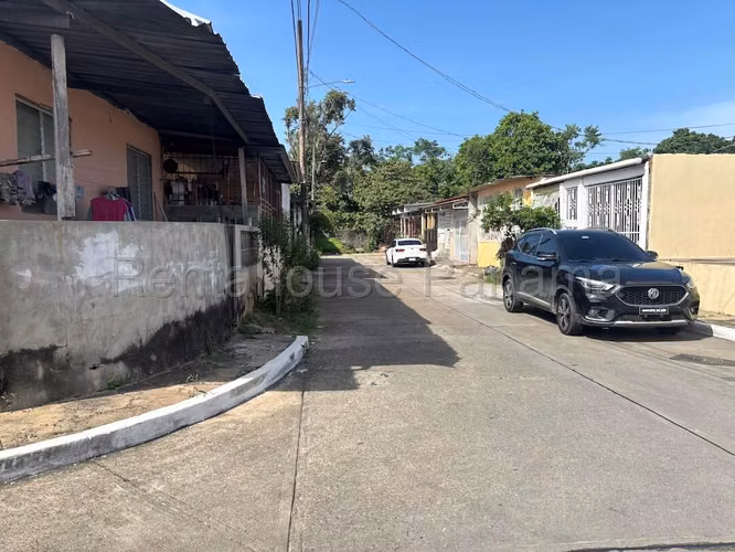 Se Vende Casa en Don Bosco GC27-171 - Imagen 2
