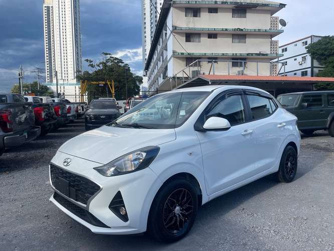 HYUNDAI GRAND I10 2023 MANUAL  - Imagen 1