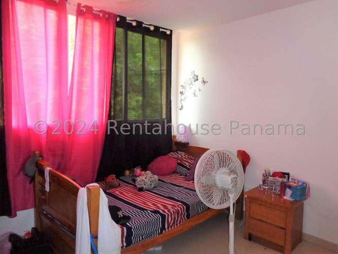 Se Vende Casa en Las Acacias GC