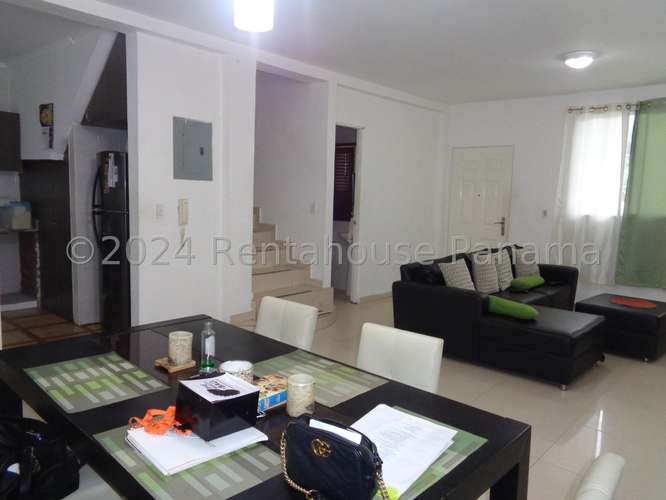 Se Vende Casa en Las Acacias GC