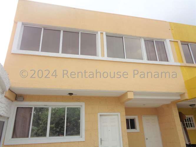 Se Vende Casa en Las Acacias GC