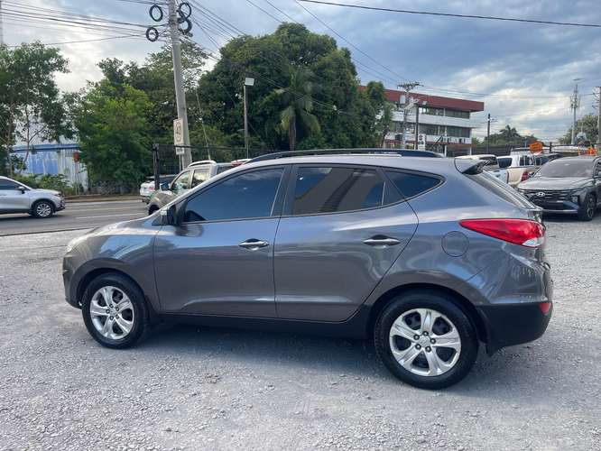HYUNDAI TUCSON 2013 AUTOMATICO - Imagen 2
