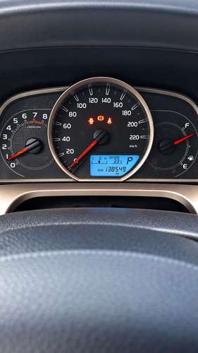 Toyota RAV4 2015 | Excelente estado | Bien cuidada | 138,549 km | negociables - Imagen 5