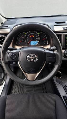 Toyota RAV4 2015 | Excelente estado | Bien cuidada | 138,549 km | negociables - Imagen 6