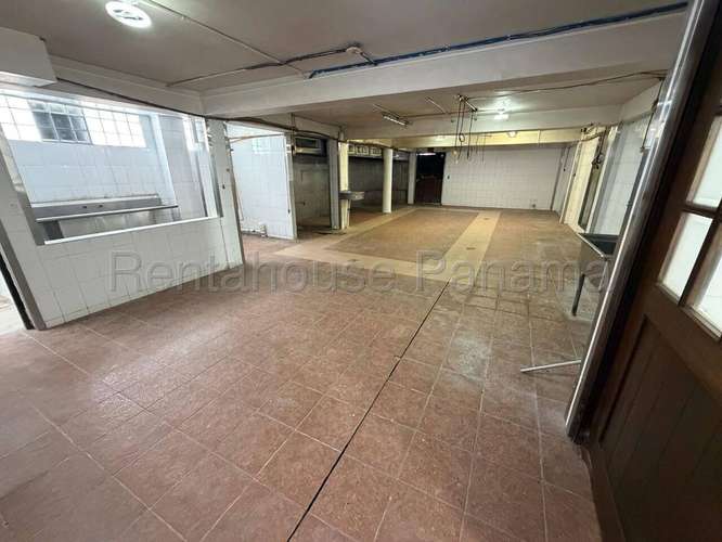 Alquiler de Casa en El Cangrejo – Casa Comercial