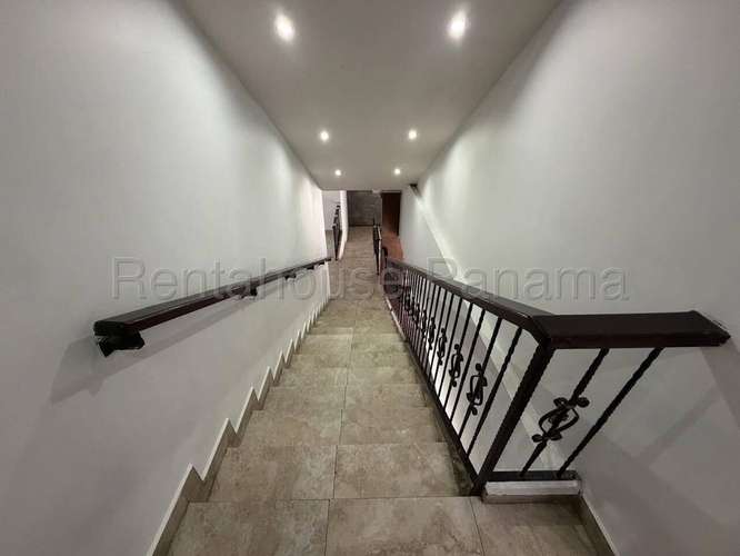 Alquiler de Casa en El Cangrejo – Casa Comercial