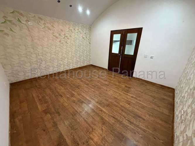 Alquiler de Casa en El Cangrejo – Casa Comercial