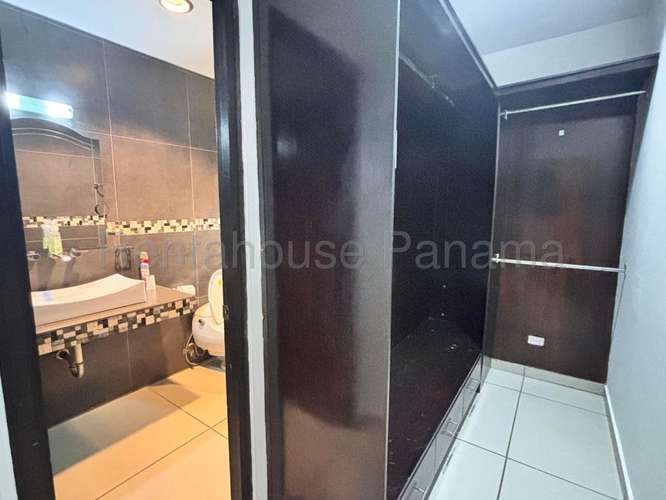 272952. Se alquila hermosa casa de 1 nivel, 230m const y 857m terreno. 3 recámaras, línea blanca - Imagen 20