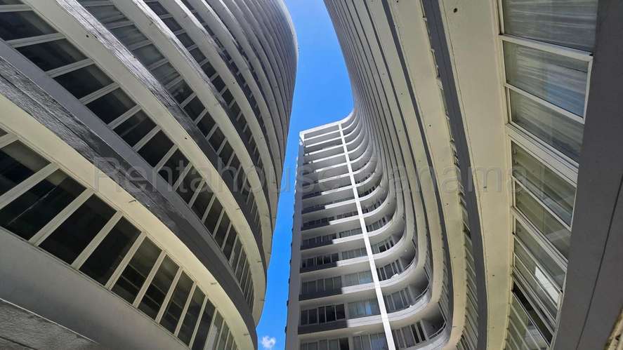 Se Vende Apartamento en Avenida Balboa VLU27-2860 - Imagen 1