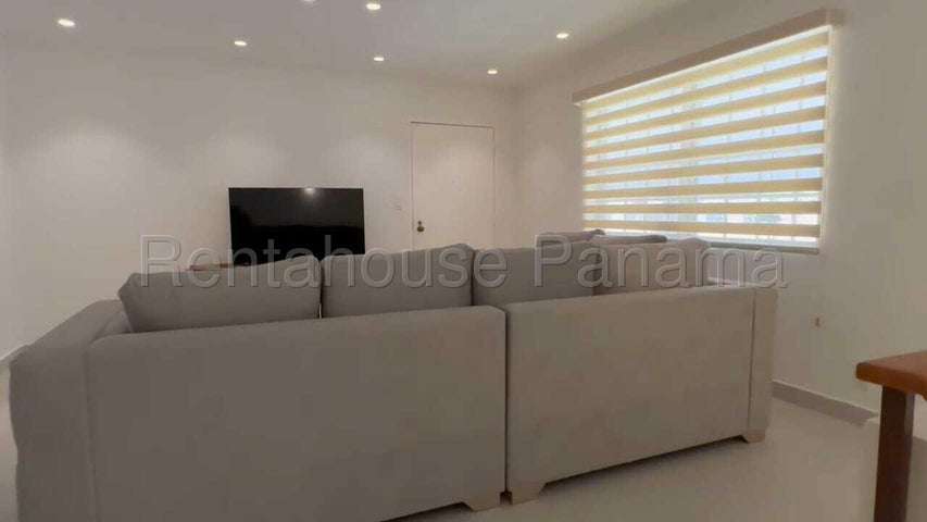 Casa Parcialmente Amoblada en Alquiler en Clayton CIG262295 - Imagen 10
