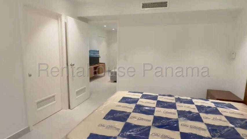 Casa Parcialmente Amoblada en Alquiler en Clayton CIG262295 - Imagen 13