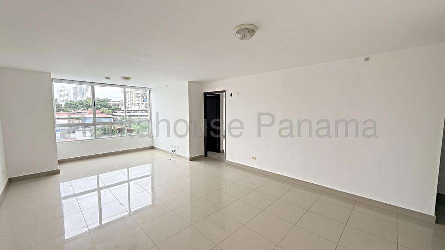 Venta de apartamento en Hato Pintado AK - Imagen 2