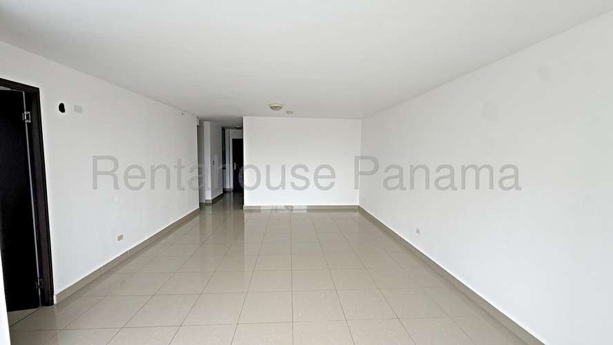 Venta de apartamento en Hato Pintado AK - Imagen 4