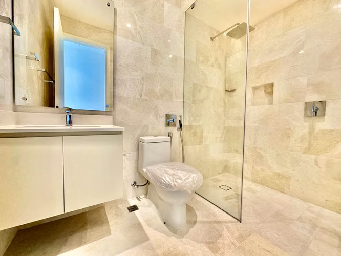 Alquiler exclusivo en Ocean Reef: lujoso apartamento frente al mar en P.H. Casa del Mar - Imagen 7