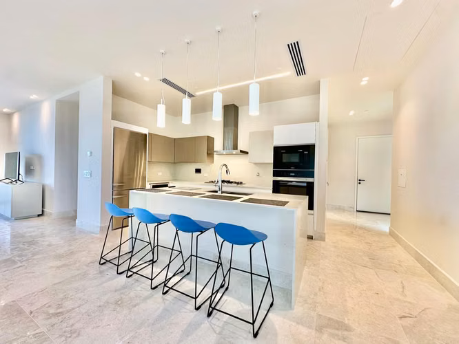 Alquiler exclusivo en Ocean Reef: lujoso apartamento frente al mar en P.H. Casa del Mar - Imagen 16