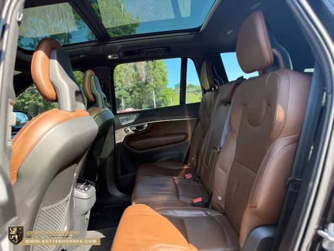 Volvo XC90 Unico dueño Full Extras IMPECABLE - Imagen 17