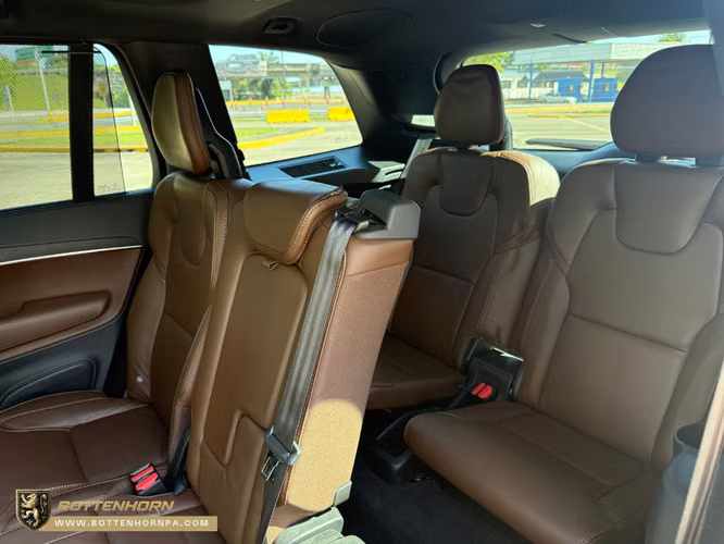 Volvo XC90 Unico dueño Full Extras IMPECABLE - Imagen 18