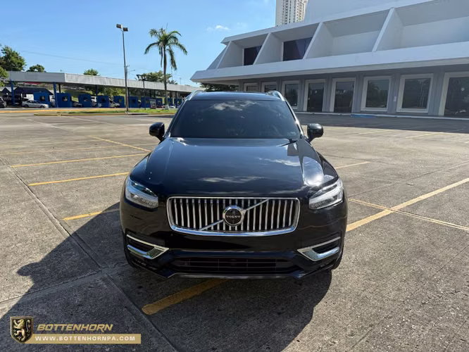 Volvo XC90 Unico dueño Full Extras IMPECABLE - Imagen 2