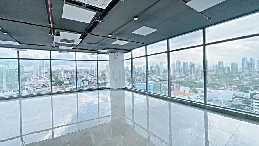 Alquiler de oficina en Obarrio AK - Imagen 4