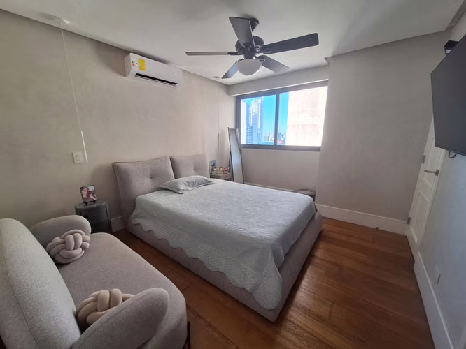 ALQUILER APARTAMENTO AMOBLADO PARQUE DEL MAR II 202M2 - Imagen 14