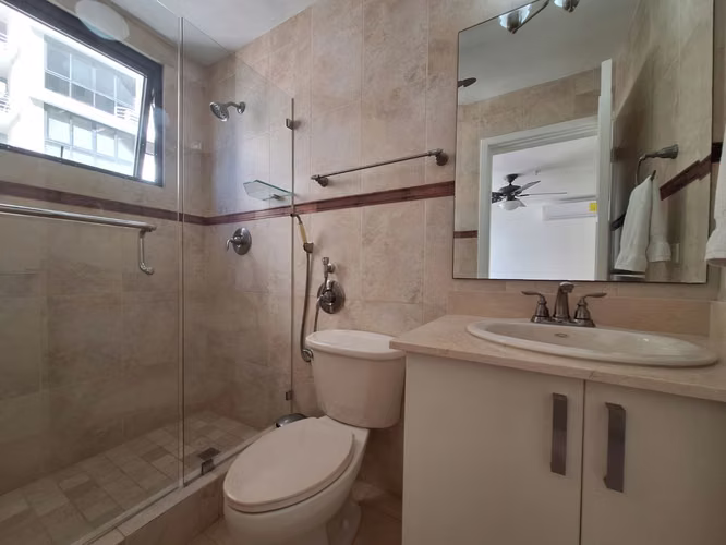 ALQUILER APARTAMENTO AMOBLADO PARQUE DEL MAR II 202M2 - Imagen 17
