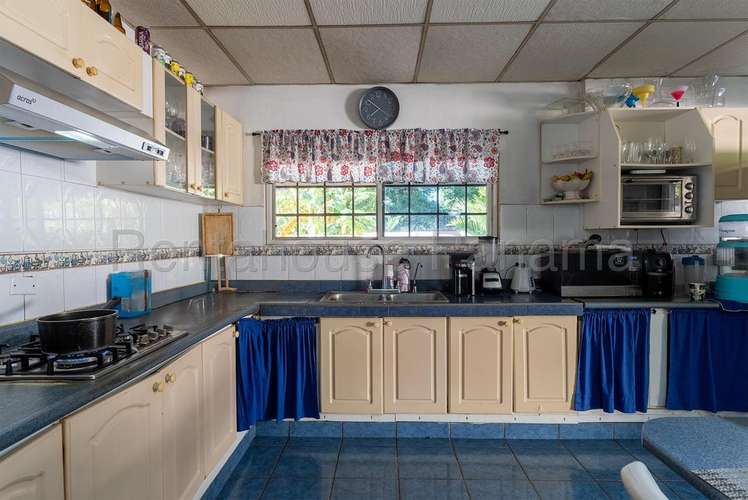 Venta de casa en Campo Lindberg KA27-1558 (No Brokers)