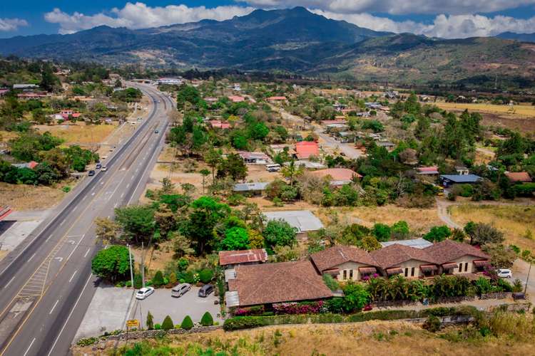 Venta de Hotel en Boquete buena inversión  - Imagen 10