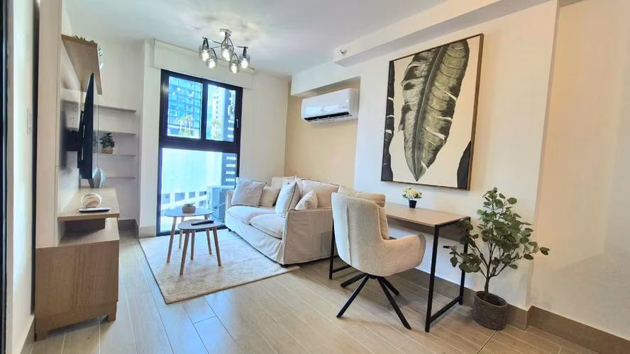 APARTAMENTO de 1 recámara EN ALQUILER CON VISTA A LA CIUDAD, Bella Vista. TO RENT - Fully furnished. - Imagen 14