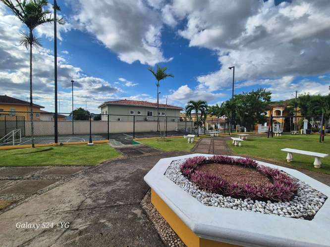 VENTA DE CASA EN RAINFOREST VILLA  - Imagen 13