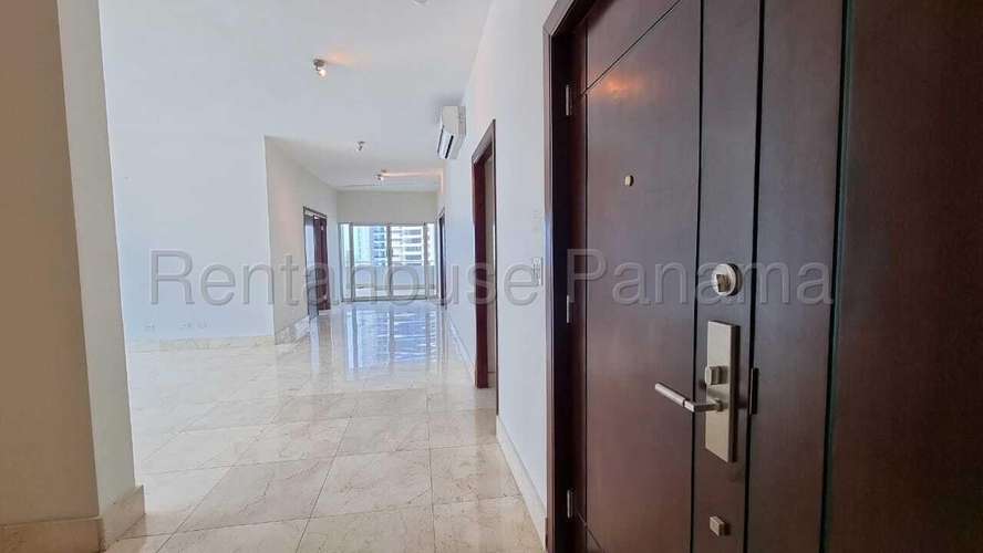 Alquiler de apartamento en Punta Paitilla AK