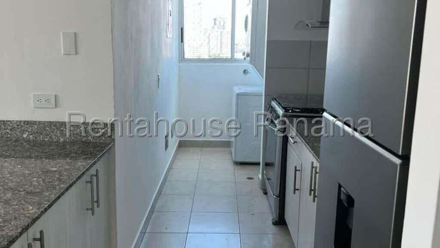 Alquilo Apartamento en Parque Lefevre LC27-2910
