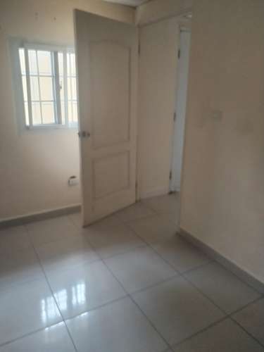  SE ALQUILA APARTAESTUDIO EN DON BOSCO – EXCELENTE UBICACIÓN $260 - Imagen 8