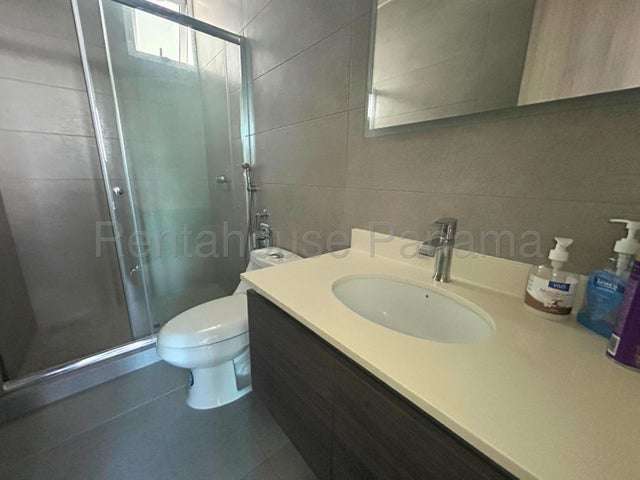 SE ALQUILA APARTAMENTO EN MODERNO PH EN VIA ESPAÑA 27-2852/GMB - Imagen 6