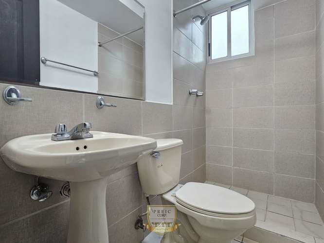 Alquiler de Apartamento en Parque Lefevre, P.H. Riverside. ER