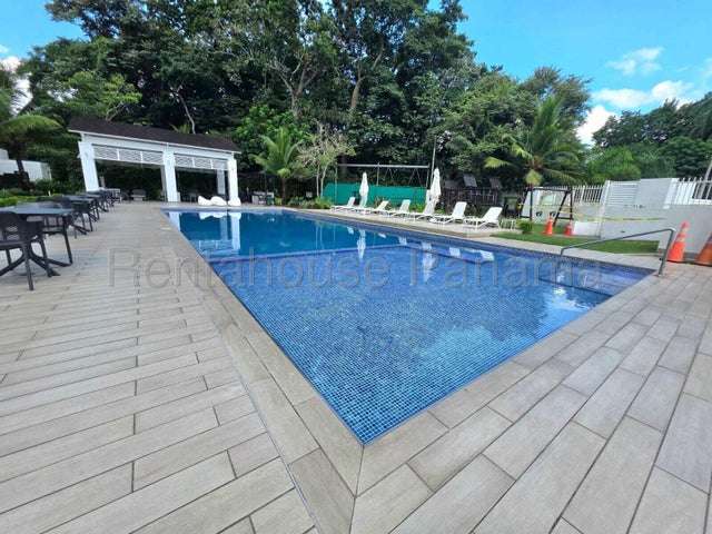 ALQUILER DE APARTAMENTO CON TERRAZA 200 MTS EN CLAYTON 27-2467/GMB