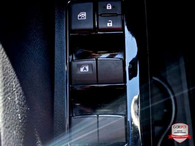 Toyota Hilux 2024 Automática DE6687 - Imagen 13