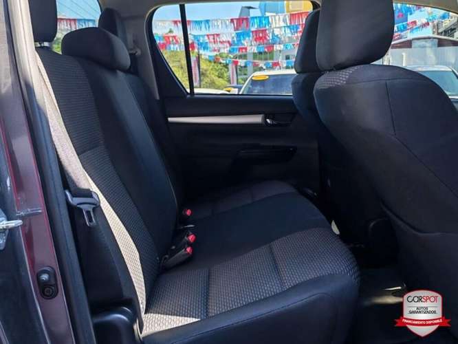 Toyota Hilux 2024 Automática DE6687 - Imagen 10