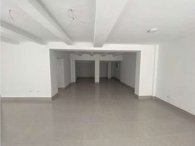 LOCAL / BELLA VISTA / 75M / SOBRE AVENIDA PRINCIPAL / A ESTRENAR - Imagen 4