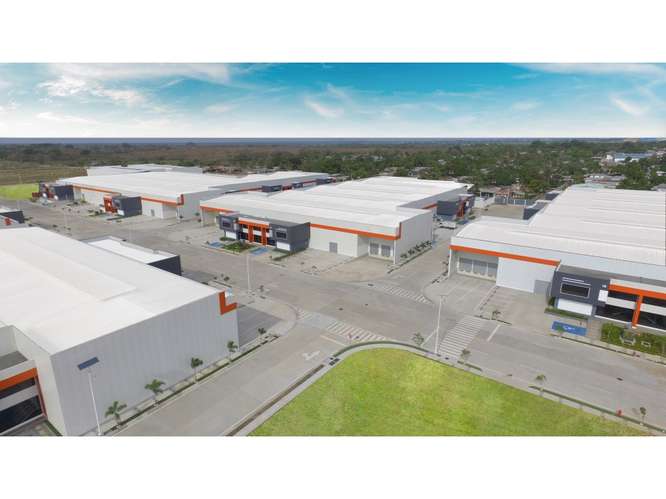 Alquiler de Ofi Bodega en Zona Libre Panapark L.T - Imagen 4